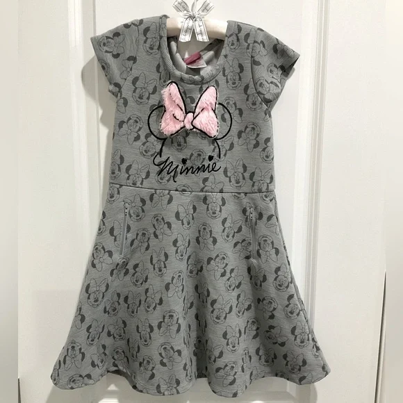 minnie mouse skater dress Minnie Mouse Inspired Skater Dress: Disneybounding Costume